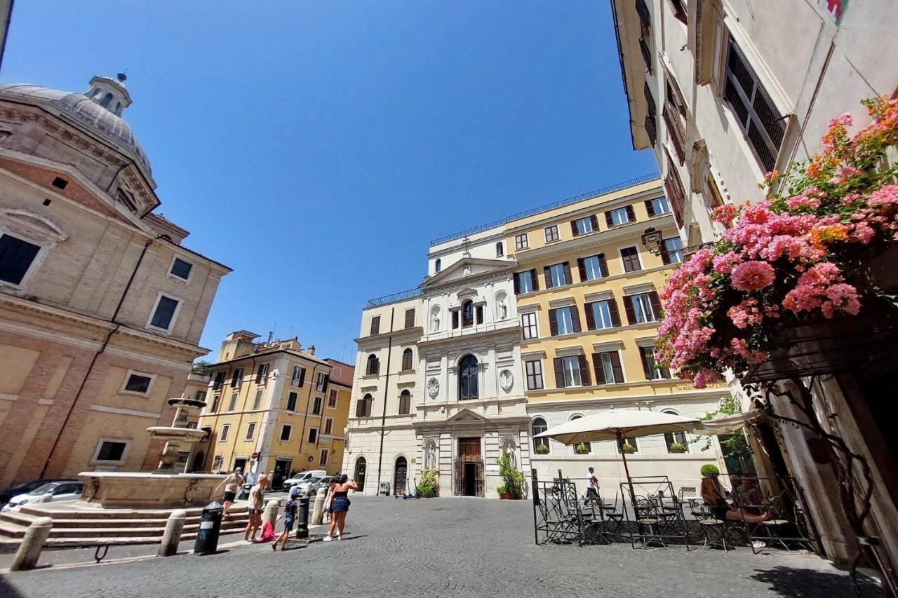 Colosseum Romantic Home Exterior photo
